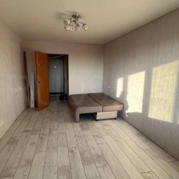 Сдается 1-комнатная квартира, 39 м²