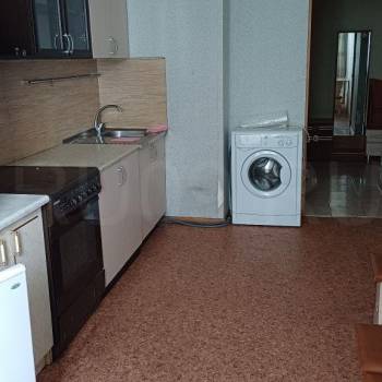 Продается 1-комнатная квартира, 48 м²