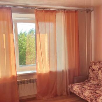 Сдается 1-комнатная квартира, 37 м²