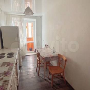 Сдается 1-комнатная квартира, 37 м²