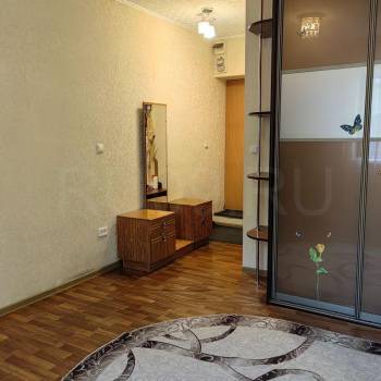 Продается 1-комнатная квартира, 30 м²