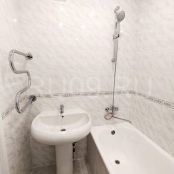 Продается Многокомнатная квартира, 79 м²