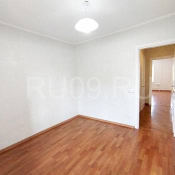 Продается Многокомнатная квартира, 79 м²