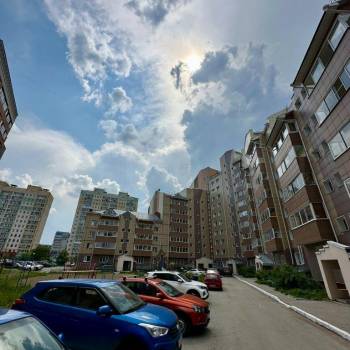 Продается 1-комнатная квартира, 37 м²