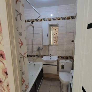 Сдается 1-комнатная квартира, 35 м²