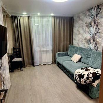 Сдается 1-комнатная квартира, 35 м²