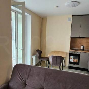 Сдается 1-комнатная квартира, 40 м²