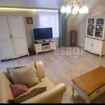Продается 2-х комнатная квартира, 69 м²