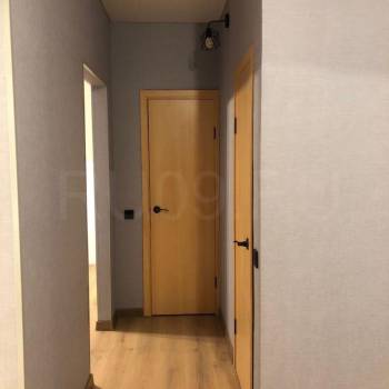 Продается 1-комнатная квартира, 46 м²