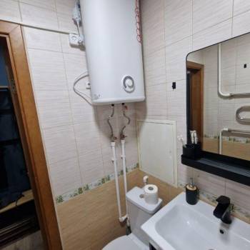 Продается 1-комнатная квартира, 30 м²