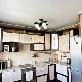 Продается 3-х комнатная квартира, 66 м²