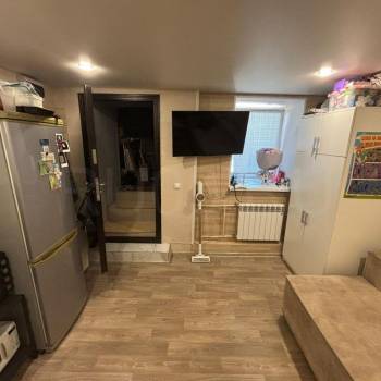 Продается 1-комнатная квартира, 14 м²