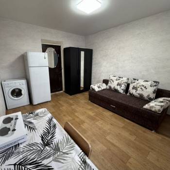 Продается 1-комнатная квартира, 13,4 м²
