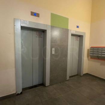 Продается 1-комнатная квартира, 37 м²