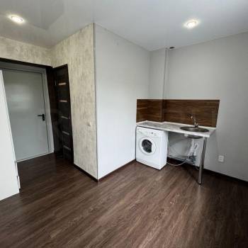 Продается 1-комнатная квартира, 12 м²