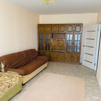 Сдается 1-комнатная квартира, 35 м²