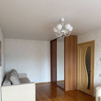 Продается 1-комнатная квартира, 36 м²