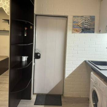 Продается 1-комнатная квартира, 20,7 м²