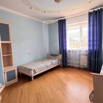 Продается 3-х комнатная квартира, 98 м²