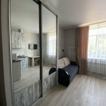 Продается 1-комнатная квартира, 18 м²