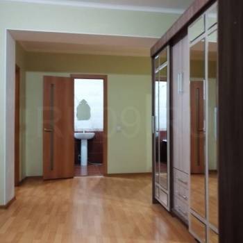 Продается 1-комнатная квартира, 40 м²