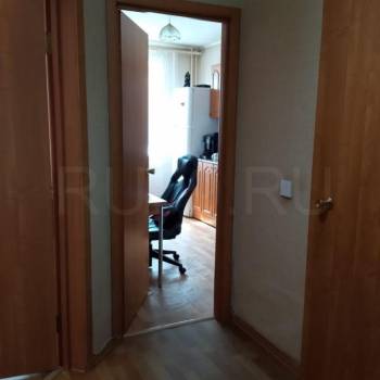 Продается 1-комнатная квартира, 37 м²