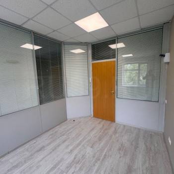 Сдается Нежилое помещение, 18 м²