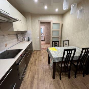 Сдается 1-комнатная квартира, 48 м²