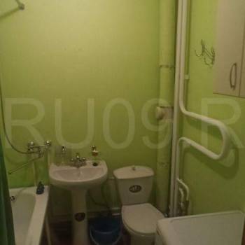 Продается 1-комнатная квартира, 35 м²