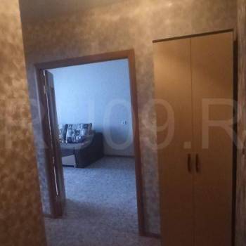 Продается 1-комнатная квартира, 35 м²