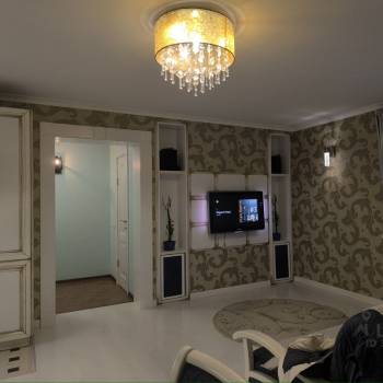 Продается Многокомнатная квартира, 99 м²