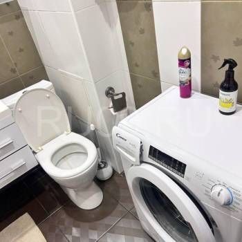 Продается 1-комнатная квартира, 39 м²