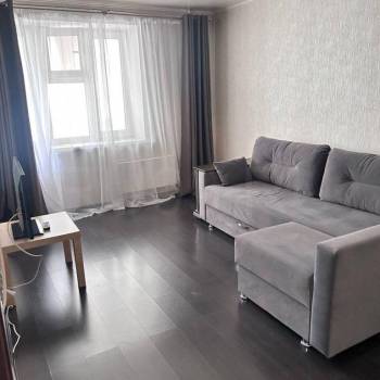 Продается 1-комнатная квартира, 39 м²