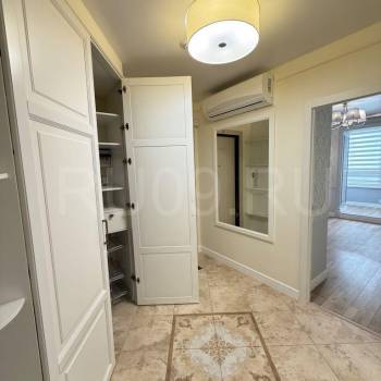 Продается 3-х комнатная квартира, 64 м²