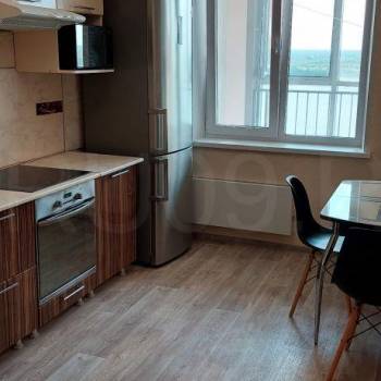 Сдается 2-х комнатная квартира, 63 м²