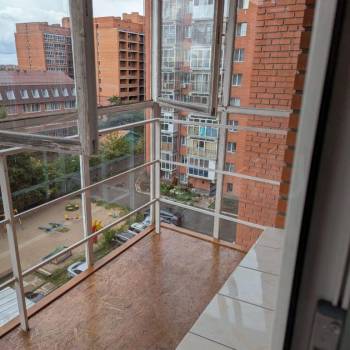 Продается 1-комнатная квартира, 36 м²