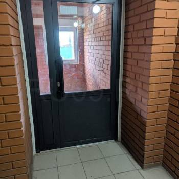 Продается 1-комнатная квартира, 36 м²