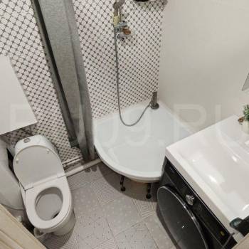 Продается 3-х комнатная квартира, 37 м²