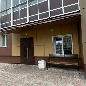 Продается 1-комнатная квартира, 42 м²