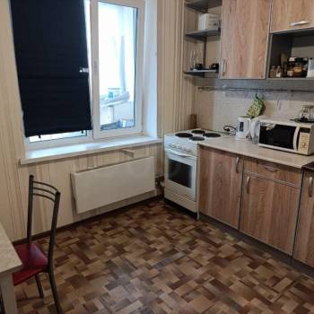 Сдается 1-комнатная квартира, 40 м²