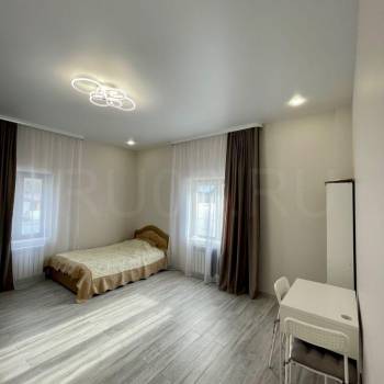 Продается Дом, 330 м²