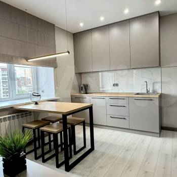 Сдается 1-комнатная квартира, 45 м²