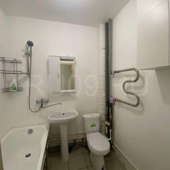 Продается 1-комнатная квартира, 38 м²