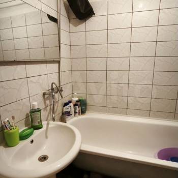 Продается 3-х комнатная квартира, 64,4 м²