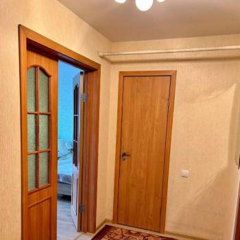 Продается 1-комнатная квартира, 49 м²