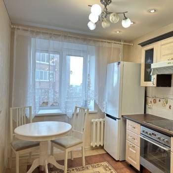Продается 2-х комнатная квартира, 46 м²