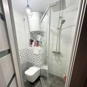 Продается 1-комнатная квартира, 15 м²