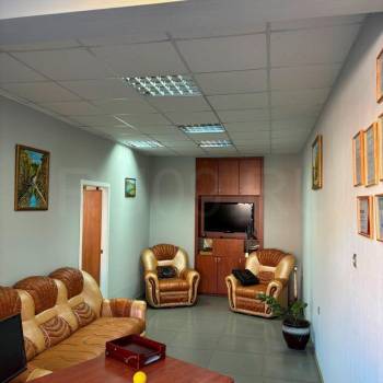 Сдается Нежилое помещение, 86 м²