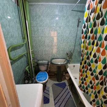 Продается 1-комнатная квартира, 38 м²