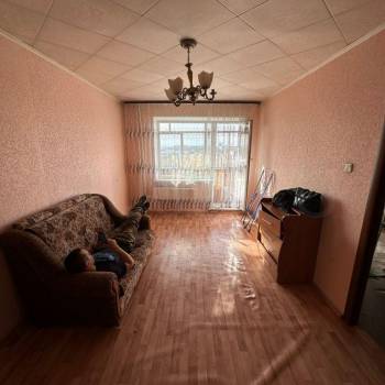 Продается 1-комнатная квартира, 38 м²